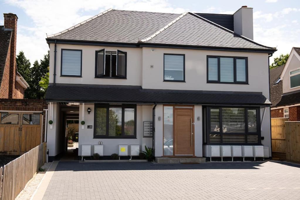Walnut Luxurious 2-Bedroom With Ensuite - Parking, Netflix, Wifi - Close To Oxford, Bicester & Blenheim Palace 基德灵顿 外观 照片