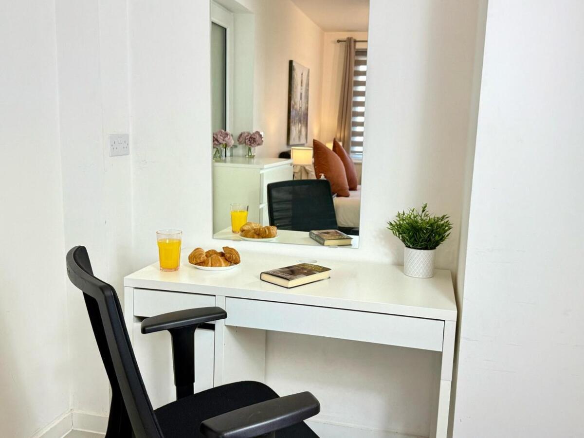 Walnut Luxurious 2-Bedroom With Ensuite - Parking, Netflix, Wifi - Close To Oxford, Bicester & Blenheim Palace 基德灵顿 外观 照片