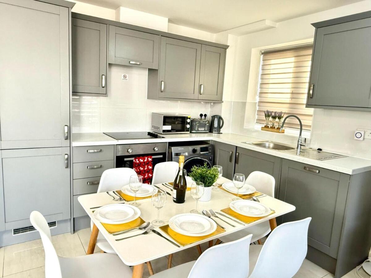 Walnut Luxurious 2-Bedroom With Ensuite - Parking, Netflix, Wifi - Close To Oxford, Bicester & Blenheim Palace 基德灵顿 外观 照片