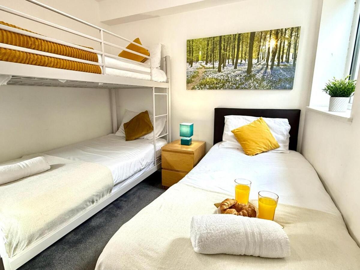 Walnut Luxurious 2-Bedroom With Ensuite - Parking, Netflix, Wifi - Close To Oxford, Bicester & Blenheim Palace 基德灵顿 外观 照片